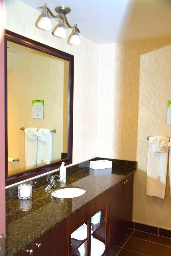 Coast & Conference Centre 3* Lethbridge