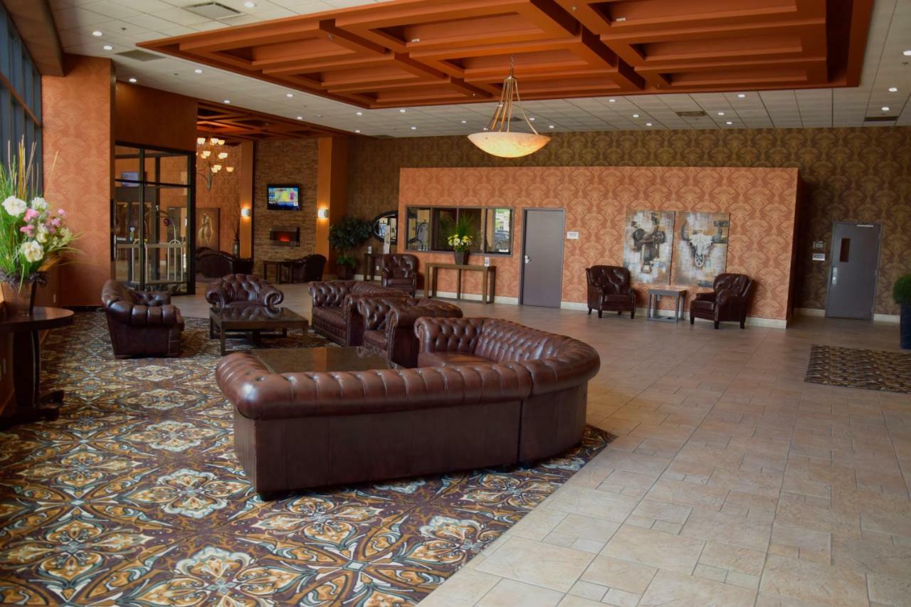 Coast & Conference Centre Hotel